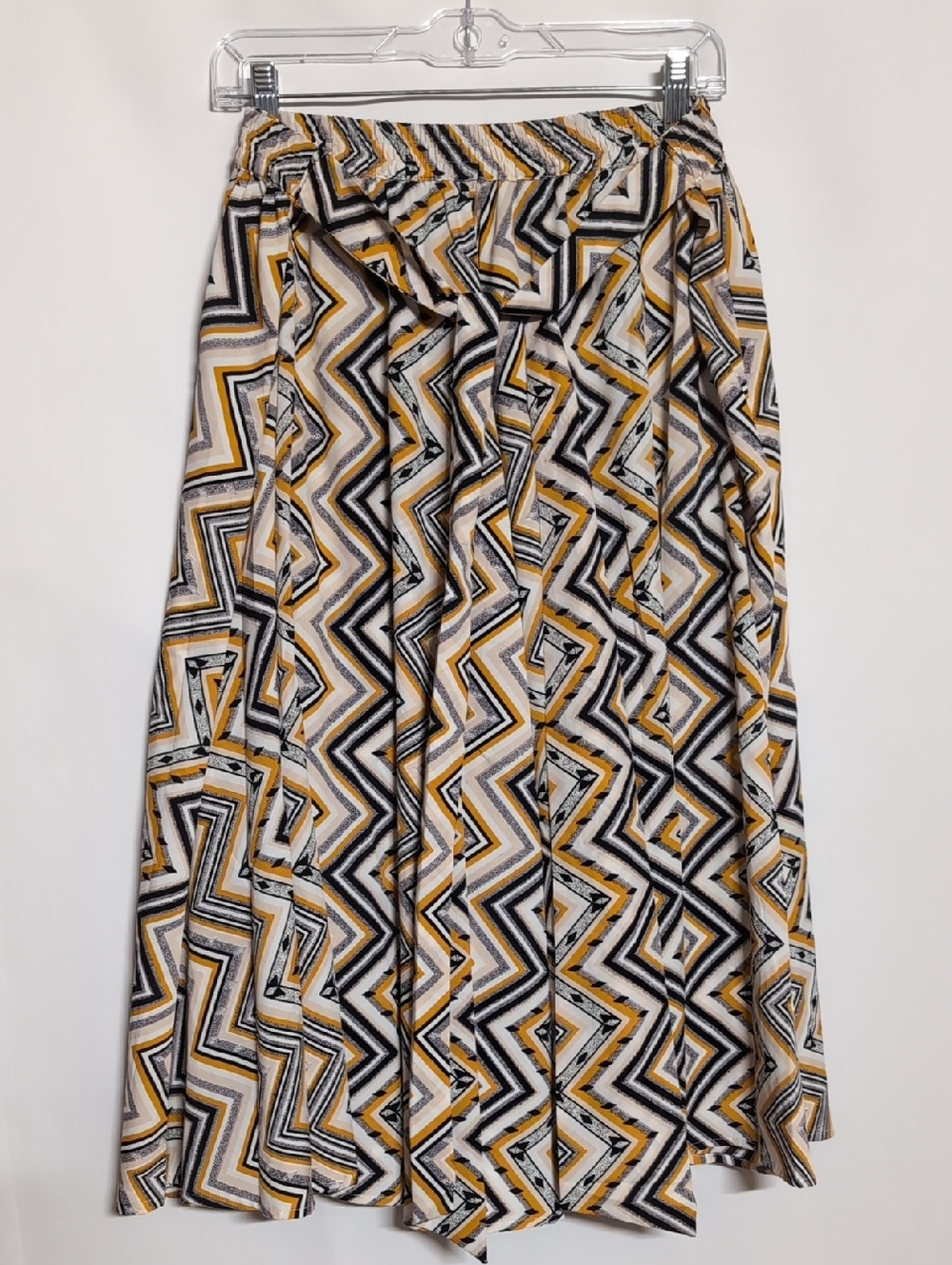 Geometric Print Circle Midi Skirt